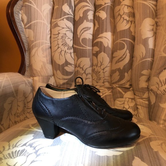 AJVANI shoes - Picture 5 of 6